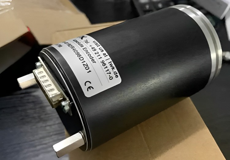 德國TWK編碼器CRD58-8192R4096C2Z01國內有替代或定制嗎？